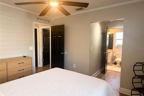 Villa ou maison à louer à Tampa, Floride: 3 chambres, 139.17 m2 № 2110064 - photo 16