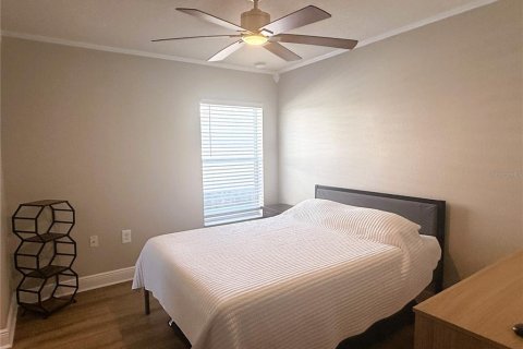 Villa ou maison à louer à Tampa, Floride: 3 chambres, 139.17 m2 № 2110064 - photo 18