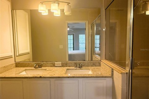 Villa ou maison à louer à Tampa, Floride: 3 chambres, 139.17 m2 № 2110064 - photo 25