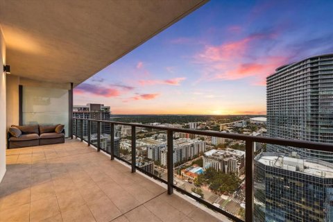 Copropriété à vendre à Saint Petersburg, Floride: 2 chambres, 124.4 m2 № 2226086 - photo 11