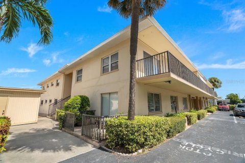 Condominio en alquiler en Saint Petersburg, Florida, 2 dormitorios, 96.15 m2 № 1686867 - foto 20