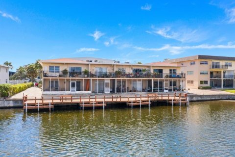 Condominio en alquiler en Saint Petersburg, Florida, 2 dormitorios, 96.15 m2 № 1686867 - foto 23