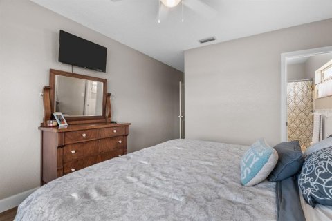 Condominio en alquiler en Saint Petersburg, Florida, 2 dormitorios, 96.15 m2 № 1686867 - foto 14