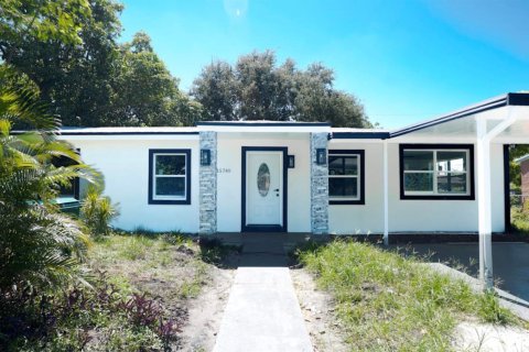 Villa ou maison à Opa-locka, Floride 4 chambres, 107.02 m2 № 2309785