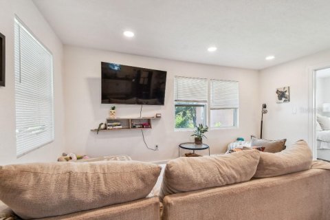 Propiedad comercial en venta en Saint Petersburg, Florida, 2 dormitorios, 96.62 m2 № 1850175 - foto 29