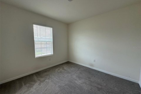 Townhouse in Howey-in-the-Hills, Florida 3 bedrooms, 154.22 sq.m. № 1841800 - photo 21