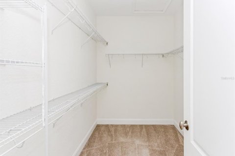 Townhouse in Orlando, Florida 2 bedrooms, 151.9 sq.m. № 1902938 - photo 28