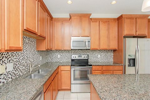 Townhouse in Orlando, Florida 2 bedrooms, 151.9 sq.m. № 1902938 - photo 7