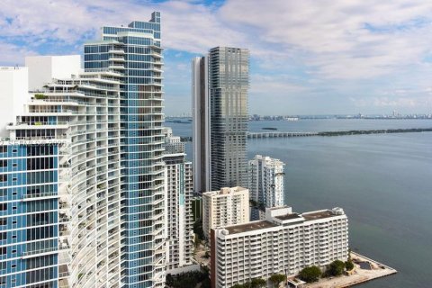 Copropriété à vendre à Miami, Floride: 2 chambres, 107.95 m2 № 2025854 - photo 29