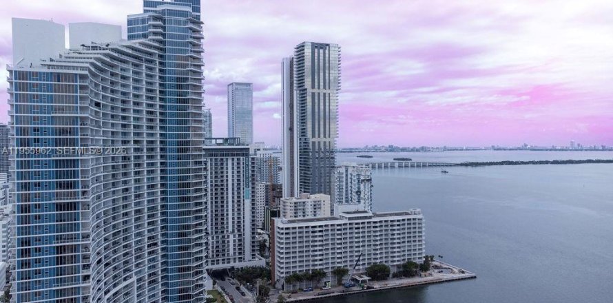Condo à Miami, Floride, 2 chambres № 2025854