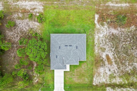 Villa ou maison à vendre à Lehigh Acres, Floride: 3 chambres № 1852112 - photo 6