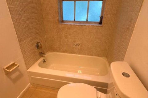 Copropriété à vendre à West Palm Beach, Floride: 1 chambre, 55.74 m2 № 2168985 - photo 25