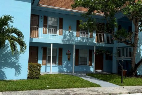 Copropriété à vendre à West Palm Beach, Floride: 1 chambre, 55.74 m2 № 2168985 - photo 4