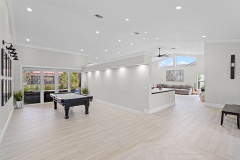 Купить виллу или дом в Корал-Спрингс, Флорида 4 спальни, 288.09м2, № 2052704 - фото 7