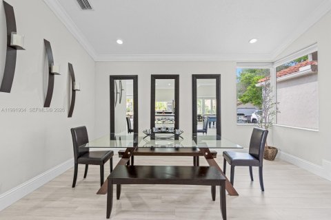 Купить виллу или дом в Корал-Спрингс, Флорида 4 спальни, 288.09м2, № 2052704 - фото 11