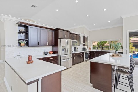 Купить виллу или дом в Корал-Спрингс, Флорида 4 спальни, 288.09м2, № 2052704 - фото 16