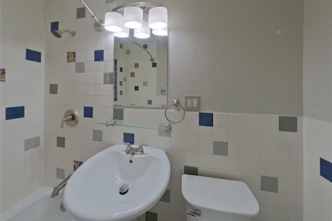 Снять в аренду виллу или дом в Тампа, Флорида 1 комната, 152.36м2, № 1911908 - фото 9