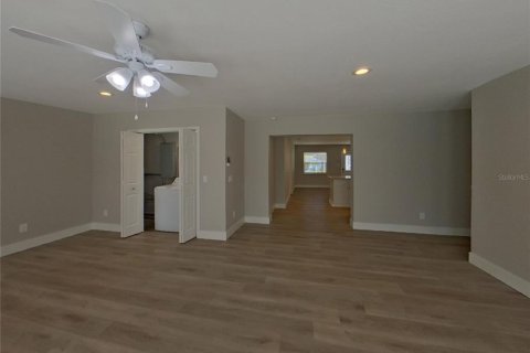 Снять в аренду виллу или дом в Тампа, Флорида 1 комната, 152.36м2, № 1911908 - фото 13