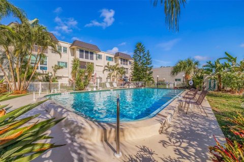 Copropriété à louer à Saint Petersburg, Floride: 2 chambres, 90.58 m2 № 2383717 - photo 30