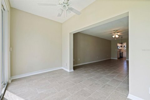 Copropriété à louer à Saint Petersburg, Floride: 2 chambres, 90.58 m2 № 2383717 - photo 12