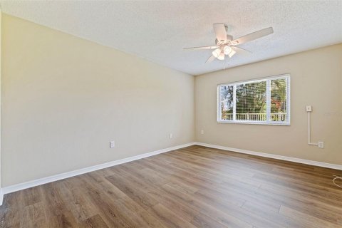 Copropriété à louer à Saint Petersburg, Floride: 2 chambres, 90.58 m2 № 2383717 - photo 18