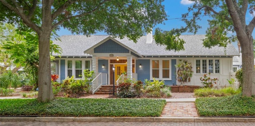 Villa ou maison à Saint Petersburg, Floride 2 chambres, 177.63 m2 № 1778740
