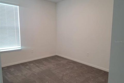 Casa en alquiler en Kissimmee, Florida, 3 dormitorios, 168.06 m2 № 1808845 - foto 14