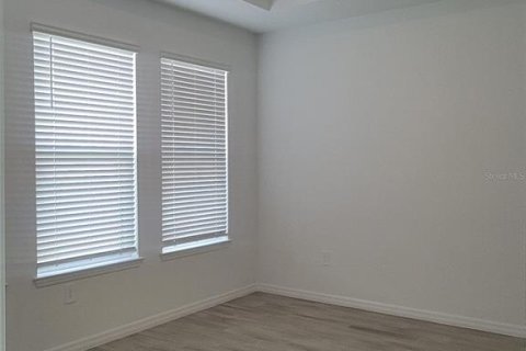 Casa en alquiler en Kissimmee, Florida, 3 dormitorios, 168.06 m2 № 1808845 - foto 13