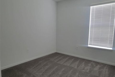 Casa en alquiler en Kissimmee, Florida, 3 dormitorios, 168.06 m2 № 1808845 - foto 15