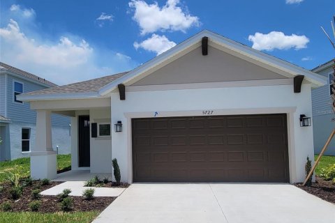 Casa en alquiler en Kissimmee, Florida, 3 dormitorios, 168.06 m2 № 1808845 - foto 1