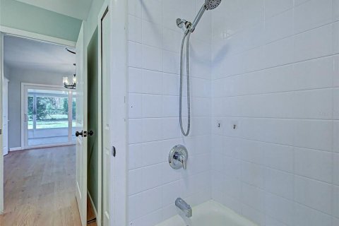 House in North Port, Florida 2 bedrooms, 84.73 sq.m. № 2157042 - photo 17