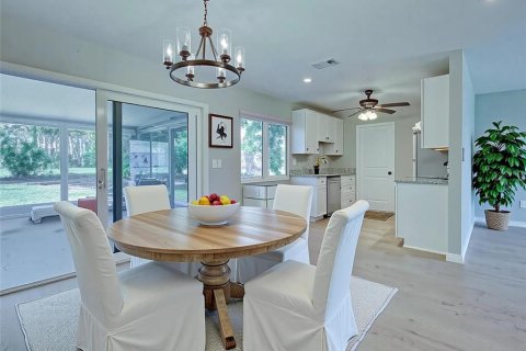 House in North Port, Florida 2 bedrooms, 84.73 sq.m. № 2157042 - photo 4