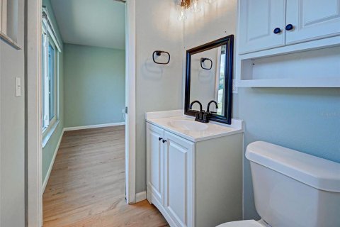 House in North Port, Florida 2 bedrooms, 84.73 sq.m. № 2157042 - photo 14