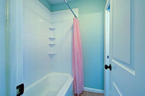 House in North Port, Florida 2 bedrooms, 84.73 sq.m. № 2157042 - photo 16