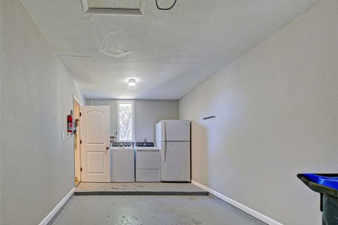 House in North Port, Florida 2 bedrooms, 84.73 sq.m. № 2157042 - photo 30
