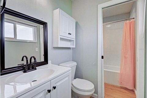 House in North Port, Florida 2 bedrooms, 84.73 sq.m. № 2157042 - photo 15