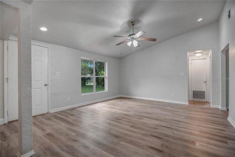 House in Sanford, Florida 3 bedrooms, 150.32 sq.m. № 2393409 - photo 6
