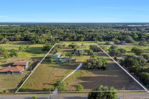 Villa ou maison à vendre à Spring Hill, Floride: 5 chambres, 647.99 m2 № 2148641 - photo 2