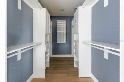 Villa ou maison à vendre à Spring Hill, Floride: 5 chambres, 647.99 m2 № 2148641 - photo 27