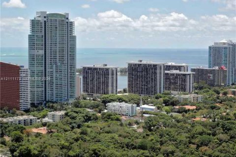 Copropriété à vendre à Miami, Floride: 1 chambre, 68.19 m2 № 2427687 - photo 8