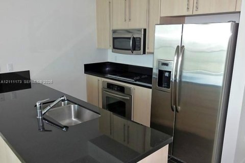 Copropriété à vendre à Miami, Floride: 1 chambre, 68.19 m2 № 2427687 - photo 10