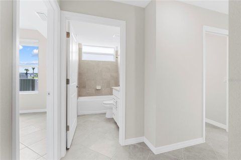 Condo in Punta Gorda, Florida, 2 bedrooms  № 2388117 - photo 17
