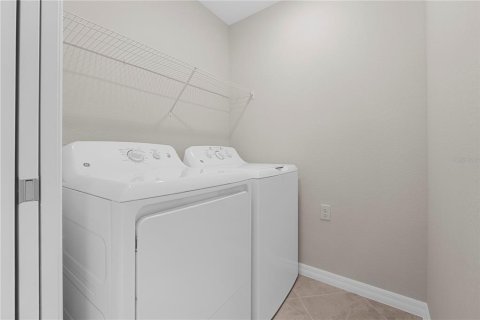 Condo in Punta Gorda, Florida, 2 bedrooms  № 2388117 - photo 21