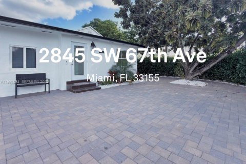 Casa en venta en Miami, Florida, 3 dormitorios, 116.13 m2 № 1982034 - foto 1