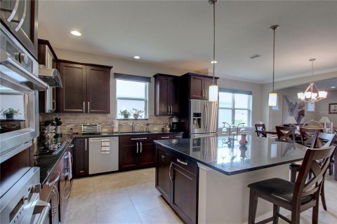 Casa en alquiler en Orlando, Florida, 3 dormitorios, 259.94 m2 № 1914021 - foto 5