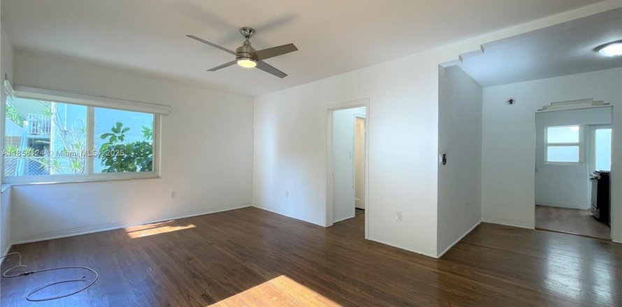 Appartement à Miami Beach, Floride 1 chambre, 74.32 m2 № 1880100