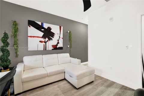 Condominio en venta en Doral, Florida, 2 dormitorios, 99.59 m2 № 1946085 - foto 19