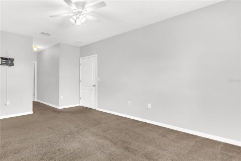Villa ou maison à vendre à Haines City, Floride: 3 chambres, 164.34 m2 № 2234101 - photo 17