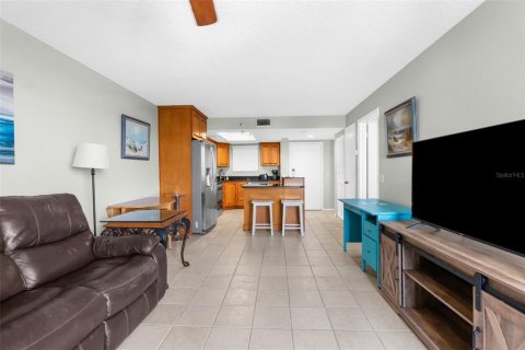 Condominio en venta en Hudson, Florida, 1 dormitorio, 68.1 m2 № 1725106 - foto 9