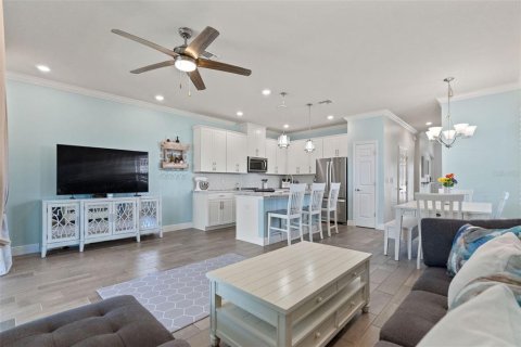 Townhouse in Dunedin, Florida 3 bedrooms, 138.24 sq.m. № 1912797 - photo 21